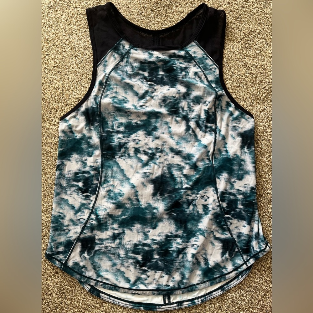 Lululemon Sculpt Tank - Picture 3 of 5